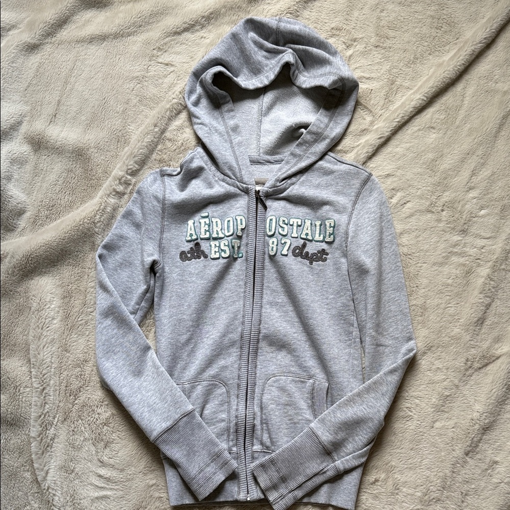 Vintage Y2K 2000s Aeropostale Light Gray Zip-Up Hoodie